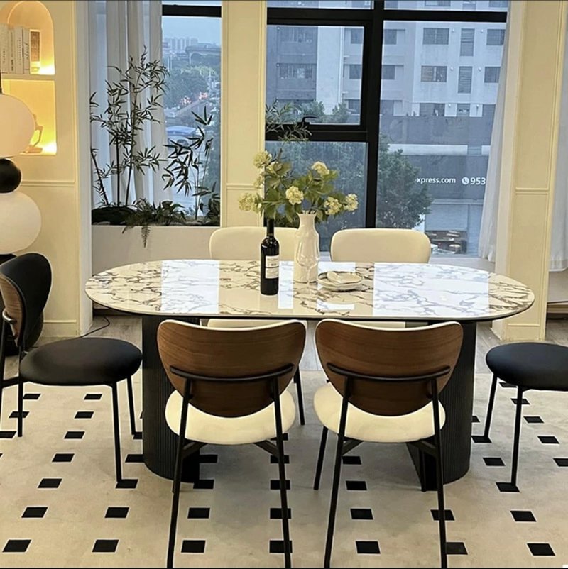 Elegant Everyday Dining Table for Family Meals and Comfortable Gatherings