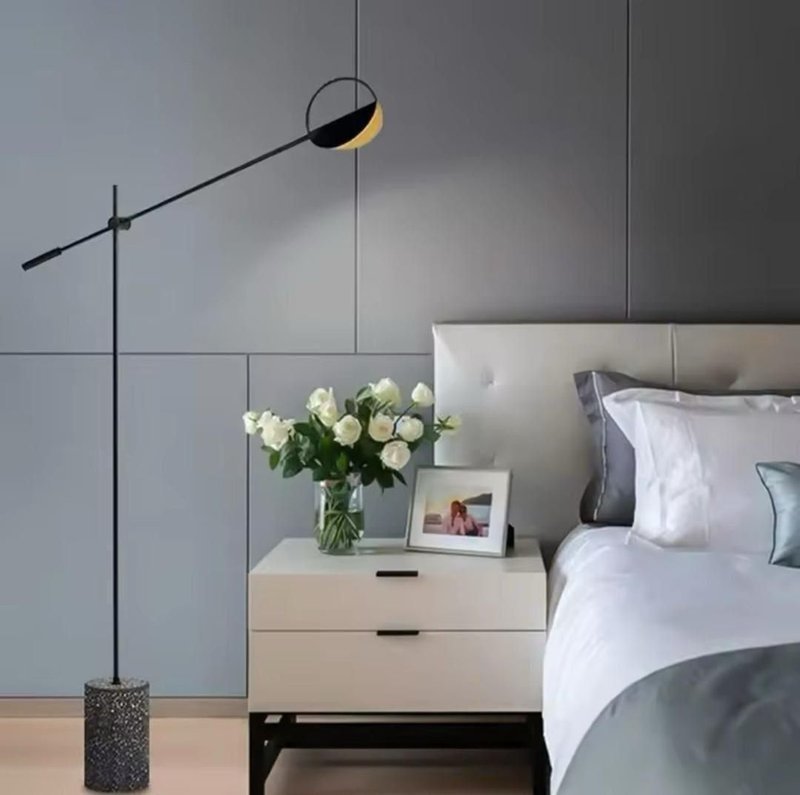 Royal Edge Standing Floor Lamp