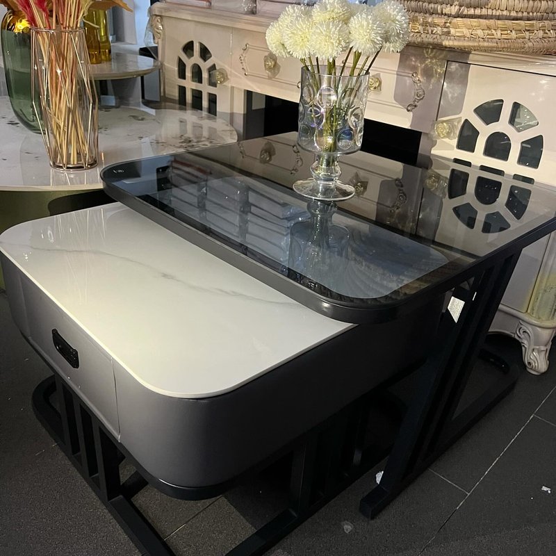 Center table - Image 1