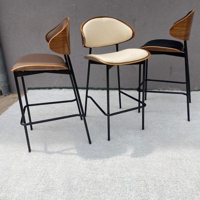 Long bar chairs - Image 1
